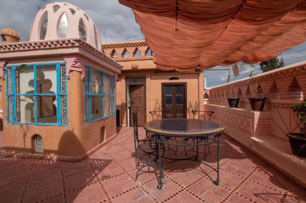 received_1504132341417281