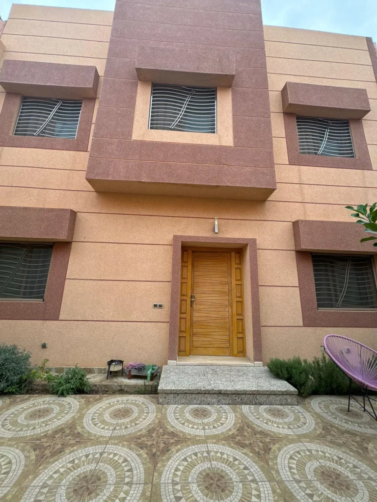 Villa à vendre à Tamansourt, Marrakech - 200 m2